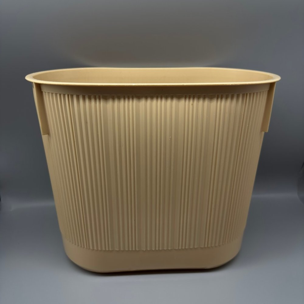 Vintage Rubbermaid trash bin in Dark Almond